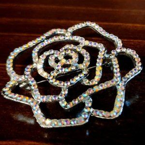 Crystal Rose-Shaped Pendant